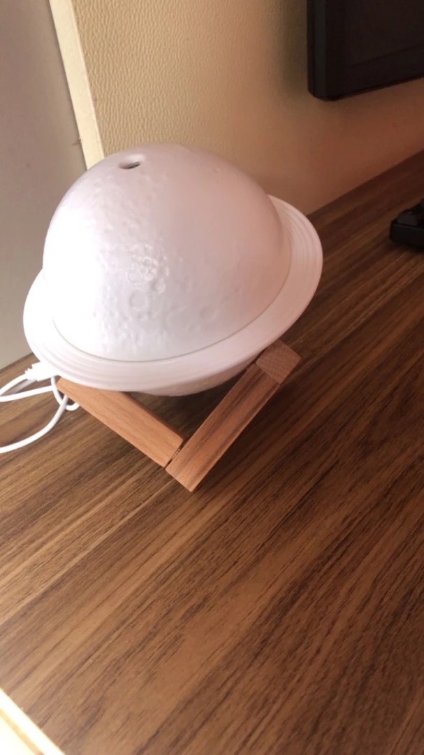 Luminária Umidificador Lua 3D Aromaterapia LED Branco Amarelo IZELOFT AIR photo review
