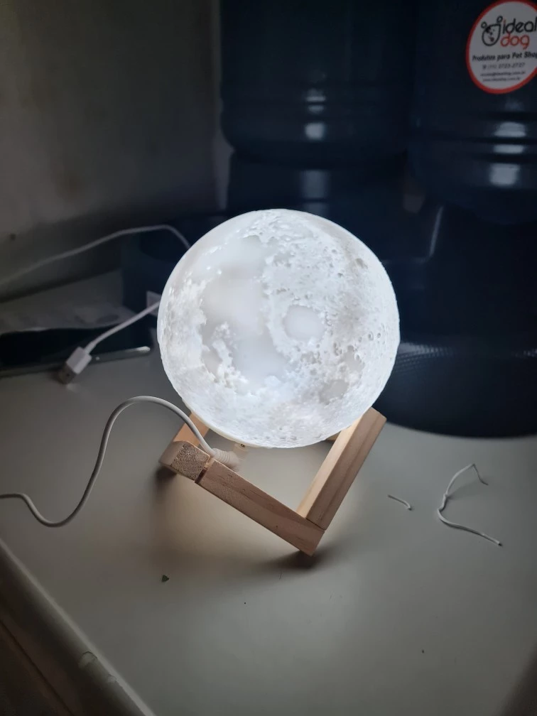 Umidificador de Ar 3D Lua Cheia 880ml Luz LED USB Aroma IZERELAX GLOW photo review