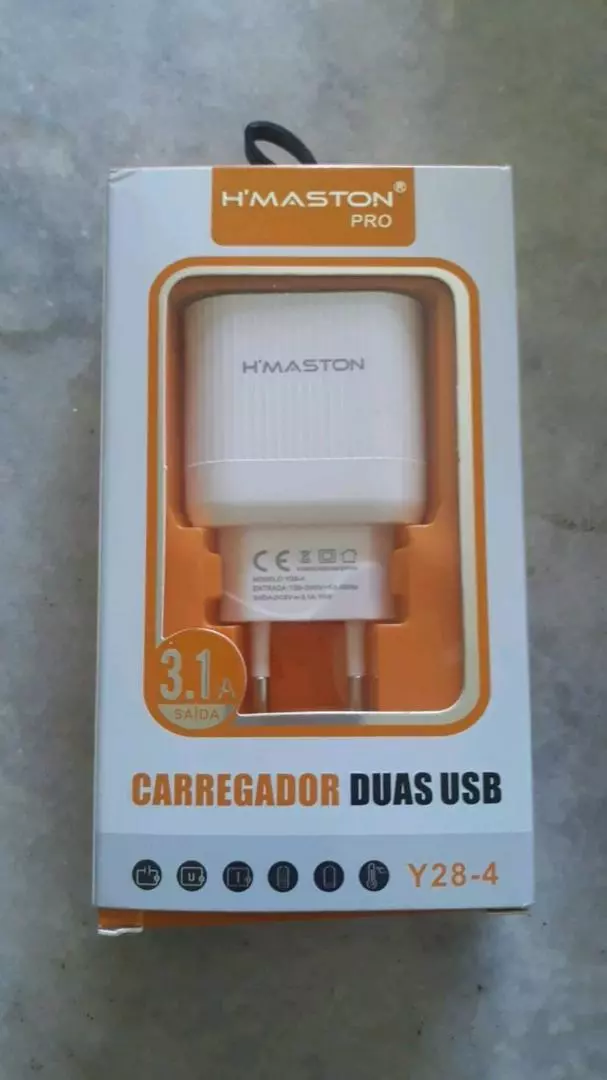 Carregador Turbo Rápido Hmaston 2 USB 3.1A Bivolt IZEFAST PRO photo review