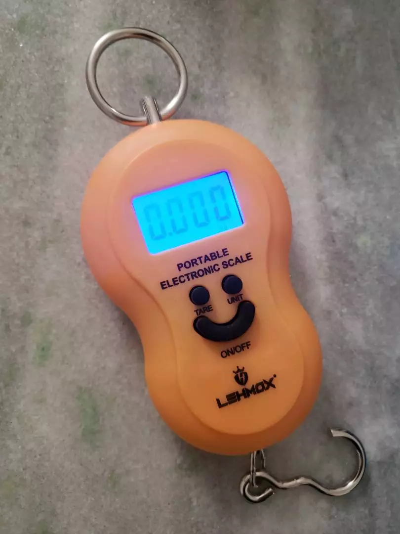 Balança Digital Portátil Gancho 50kg Precisão LCD IZEWEIGHT PRO photo review