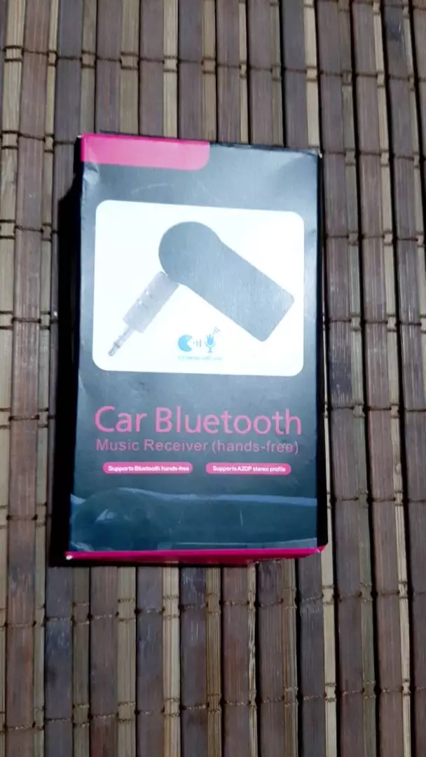 Receptor Bluetooth P2 3.5mm Som Carro Sem Fio Microfone IZEPLAY MAX photo review