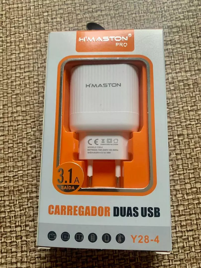 Carregador Turbo Rápido Hmaston 2 USB 3.1A Bivolt IZEFAST PRO photo review