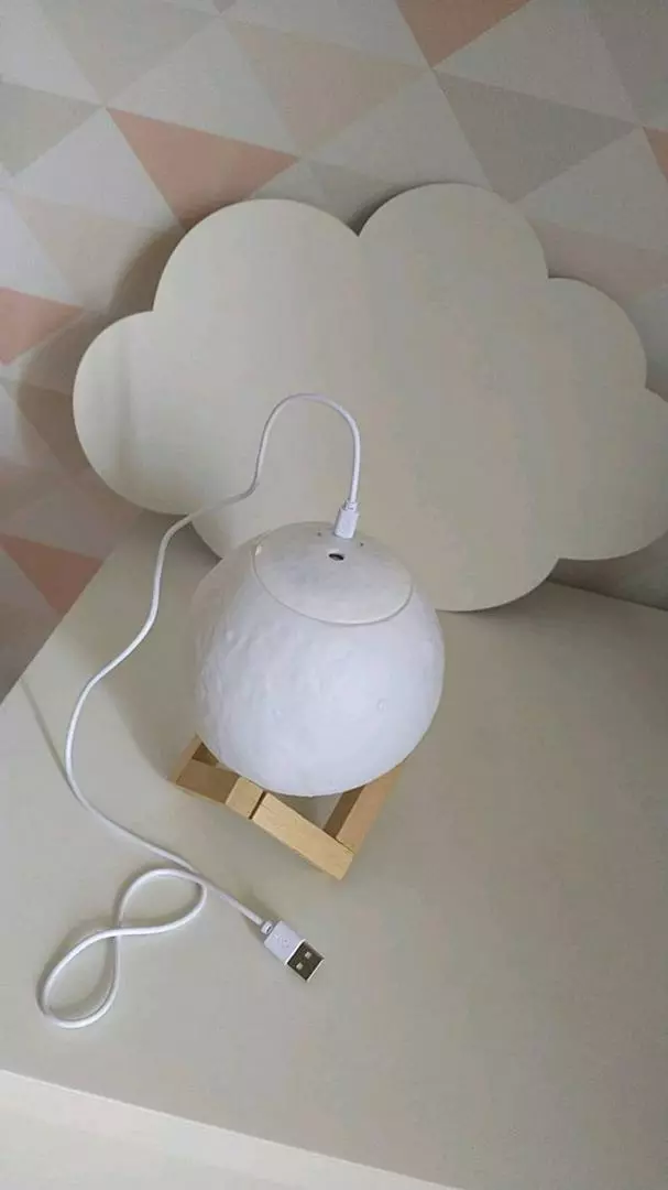 Umidificador de Ar 3D Lua Cheia 880ml Luz LED USB Aroma IZERELAX GLOW photo review