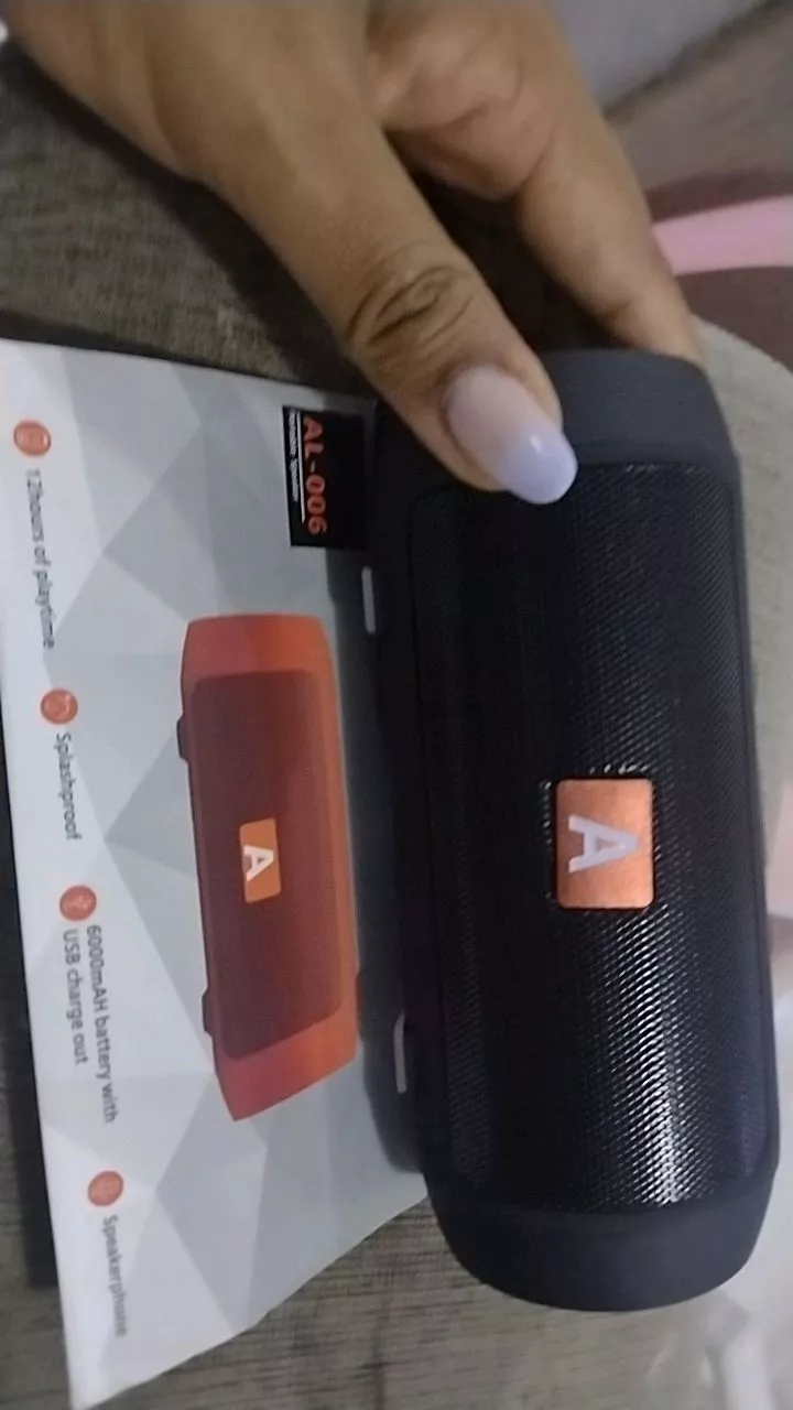 Caixa de Som Bluetooth Portátil Graves Fortes 6h de Bateria IZEBOOST SOUND photo review
