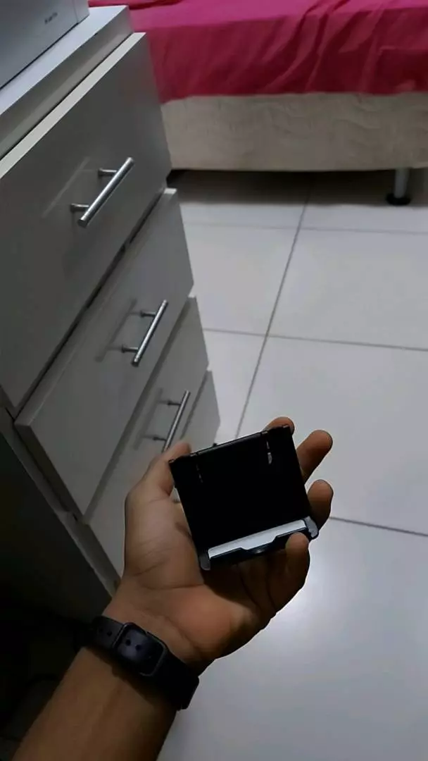 Suporte Ajustável para Celular e Tablet Dobrável Multicor IZEHOLD FLEX photo review