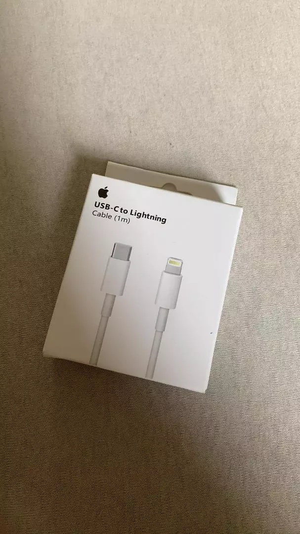 Cabo Apple USB-C para Lightning 20W Recarga Rápida Sincronização 2 Metros IZEFAST CHARGE photo review