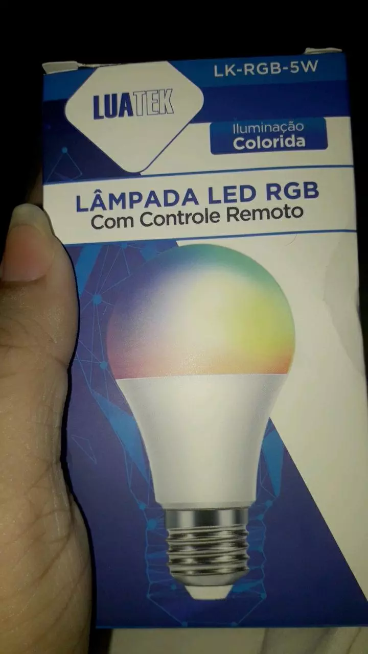 Lâmpada Bulbo LED RGB 5W Controle Remoto Colorida Ambiente IZEFLASH MOOD photo review