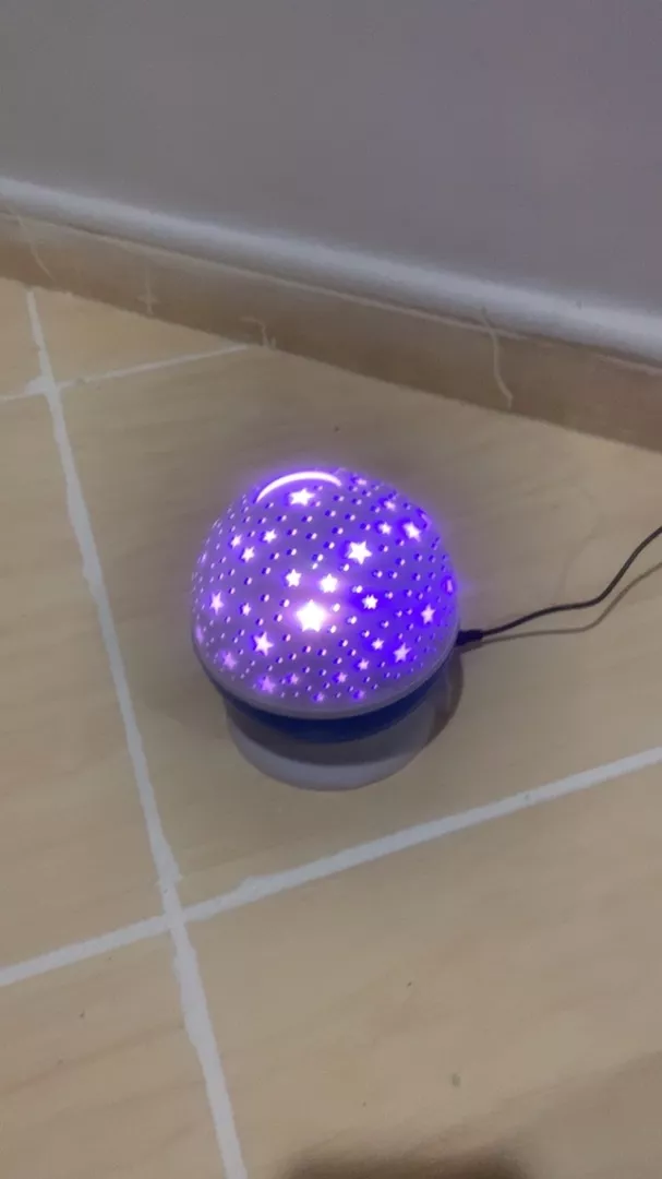 Luminária Projetora Estelar Multicolorida Infantil USB Portátil IZELOOM MAGIC photo review