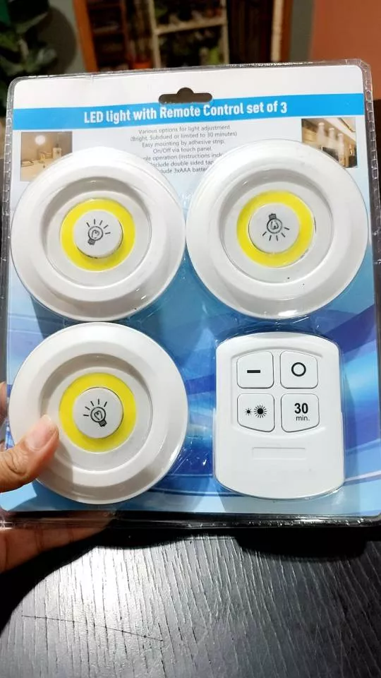 Kit 3 Lâmpadas LED Spot Sem Fio Controle Remoto 150 Lumens Fácil Instalação IZEULTRA LIGHT photo review