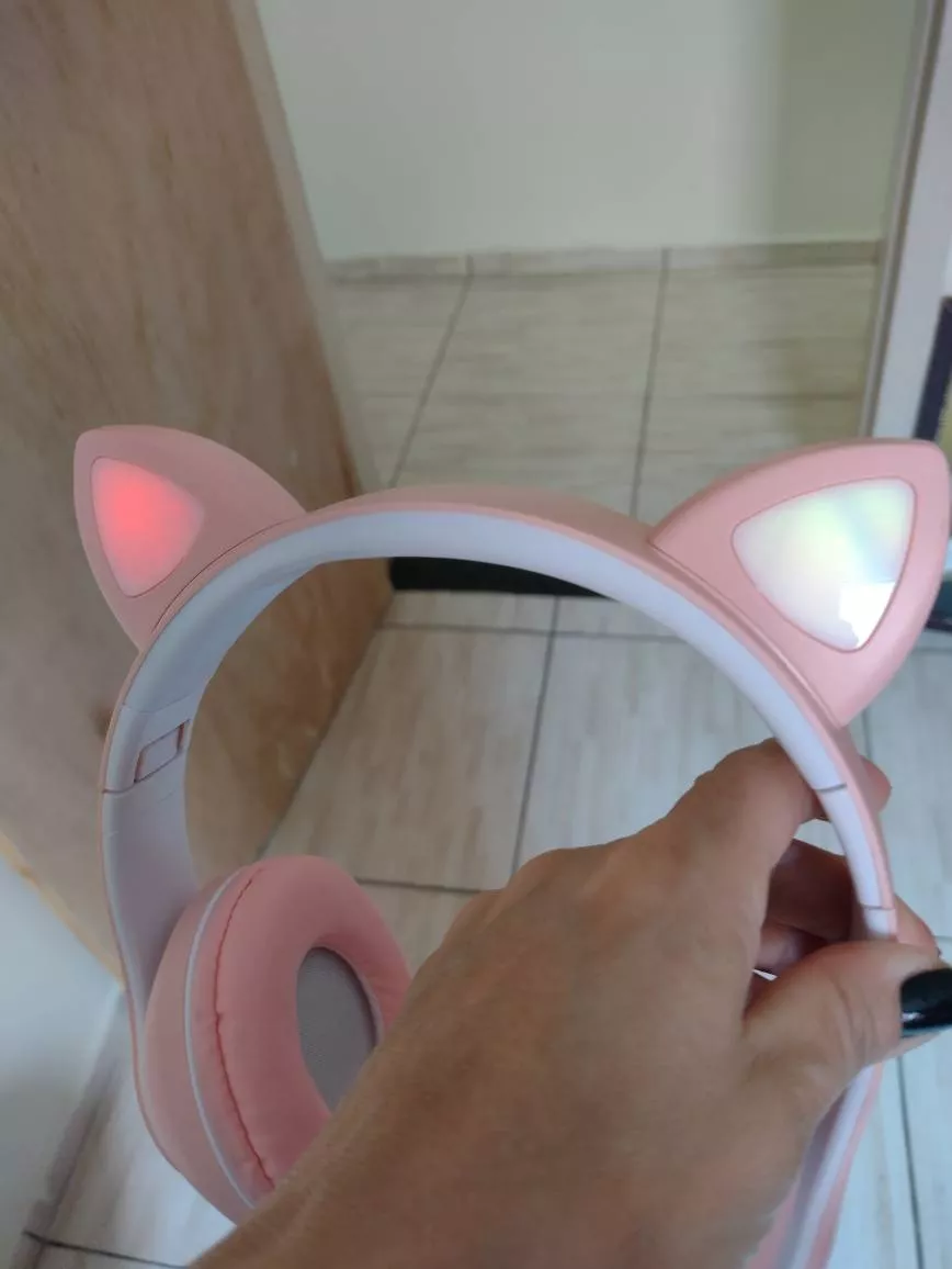 Headphone Bluetooth Orelha de Gato LED RGB Dobrável Microfone IZEPLAY FUN photo review