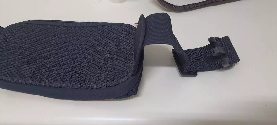 Pochete Esportiva Impermeável Corrida Multi Bolsos IZEACTIVE RUNNER photo review