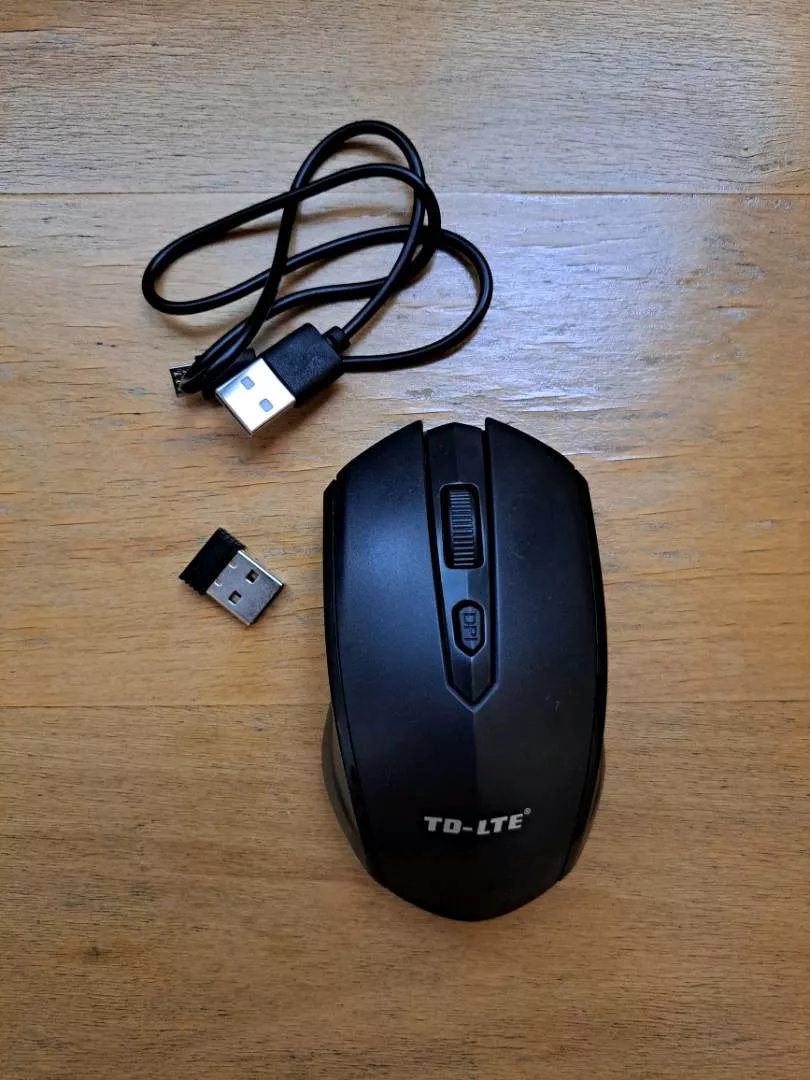 Mouse Sem Fio Recarregável 3200DPI KA-612 KAPBOM, 2.4Ghz, Compatível Windows e Mac, IZEPOWER PRO photo review