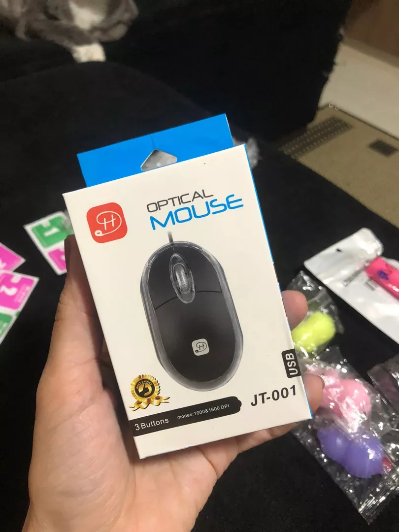 Mouse USB Óptico Preto Compacto com LED, Ergonômico, Alta Precisão IZECLICK PRO photo review