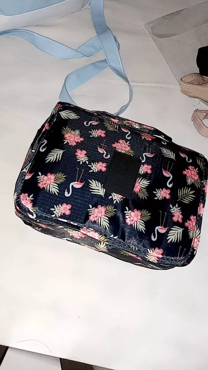 Bolsa Organizadora para Maquiagem, Viagem, Compartimentos Múltiplos IZEGLAM TRAVEL photo review