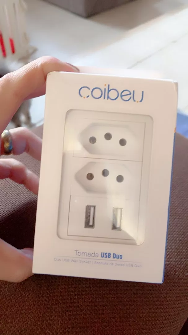 Tomada de Parede Bivolt com 2 USB, Proteção Contra Curto e Compatível Universal IZEPOWER SAFE photo review