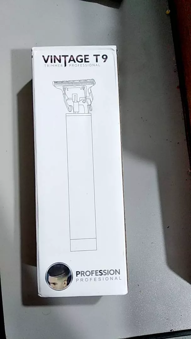 Máquina de Cortar Cabelo e Barba Elétrica Profissional Sem Fio Ajustável IZEBLADE PRO photo review