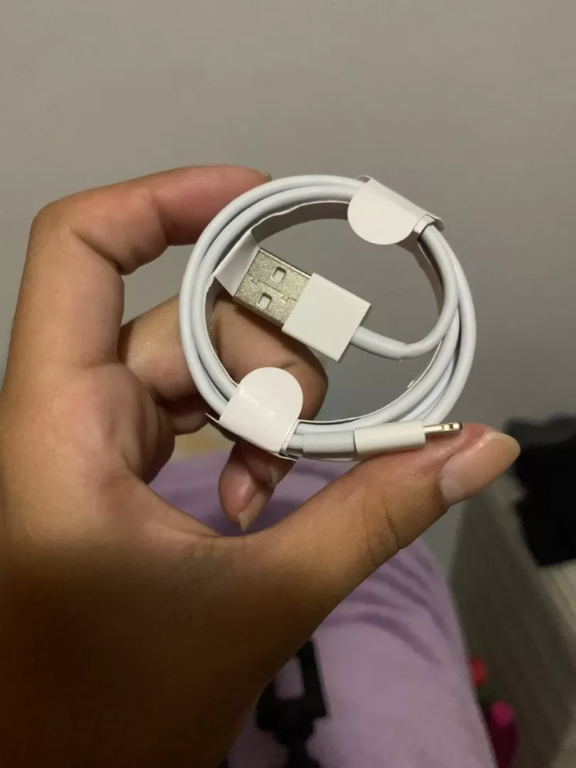 Cabo USB Lightning para iPhone 1m/2m Branco, Carregamento Rápido, Compatível iPad/iPod IZEFAST SYNC photo review