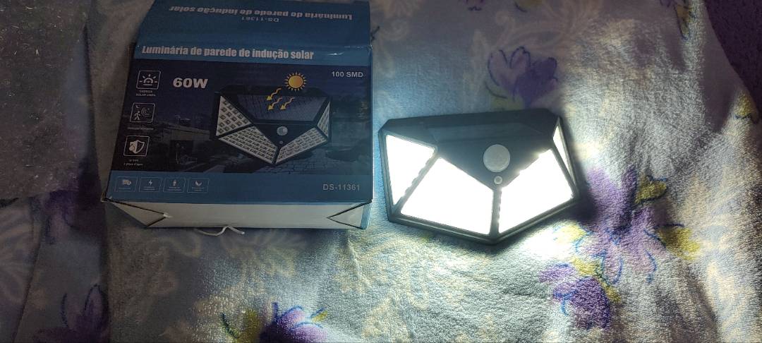 Refletor Solar para Jardim 100 LEDs Sensor Movimento IP65 Energia Solar IZESECURE BRIGHT photo review