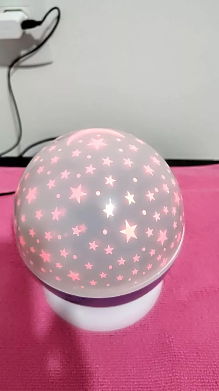 Luminária Projetor Estrela LED Infantil 360º USB Pilha Decoração IZE STAR DREAM photo review