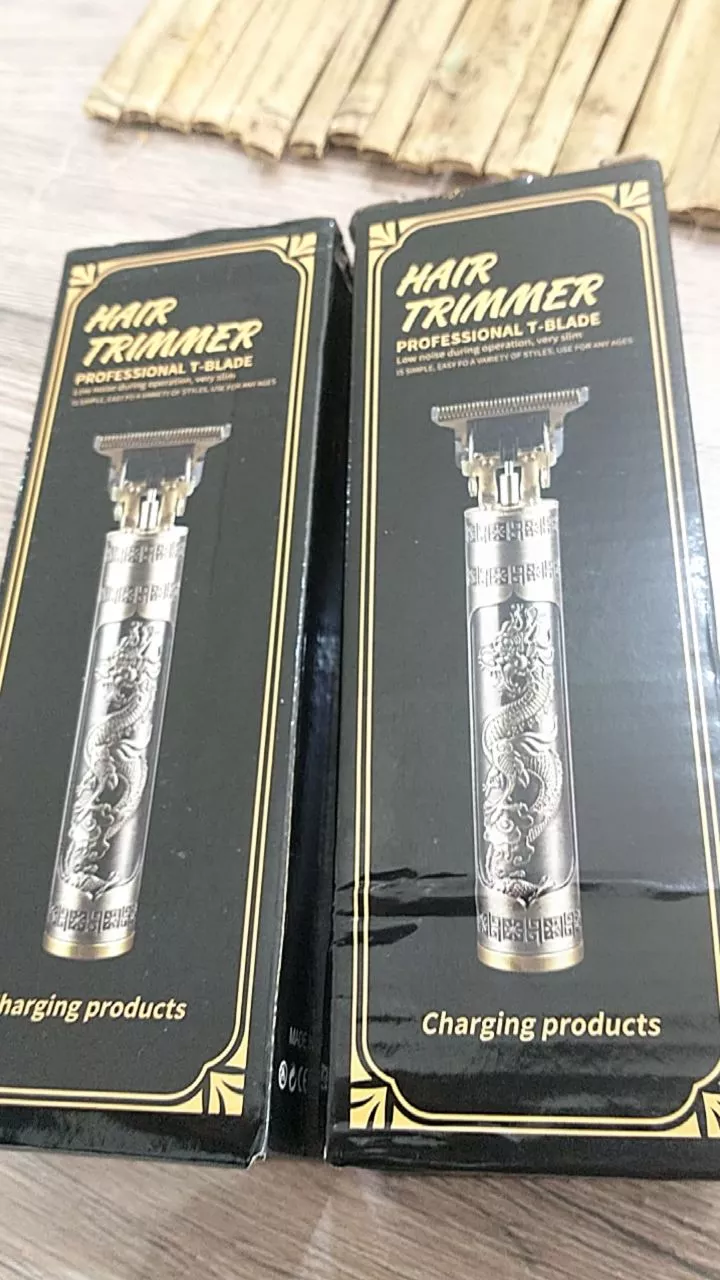 Máquina de Cortar Cabelo e Barba Elétrica Profissional Sem Fio Ajustável IZEBLADE PRO photo review