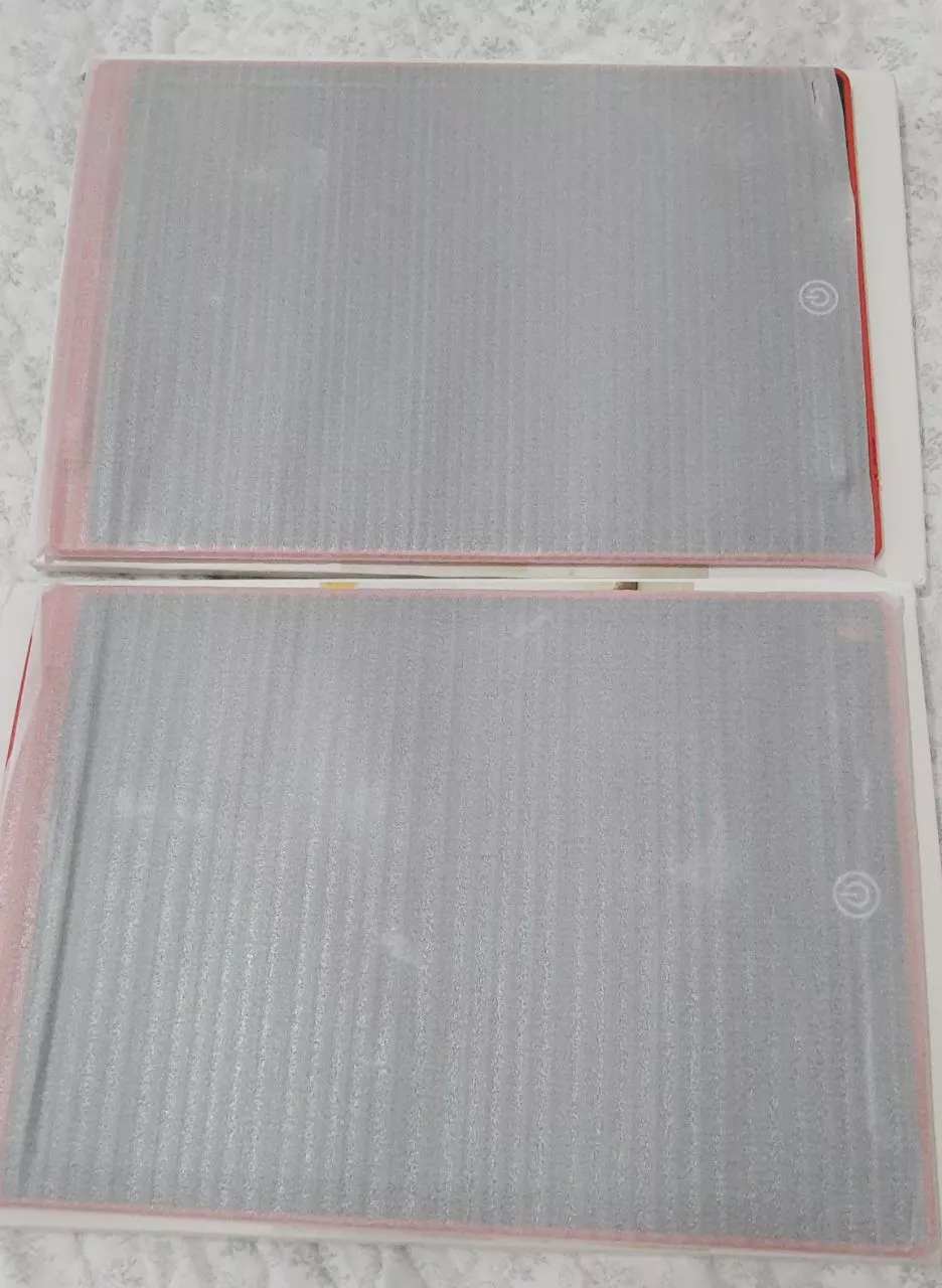 Tablet Infantil Escrita LCD 12 Polegadas Arco-Íris Reciclável IZEMAGIC KIDS photo review