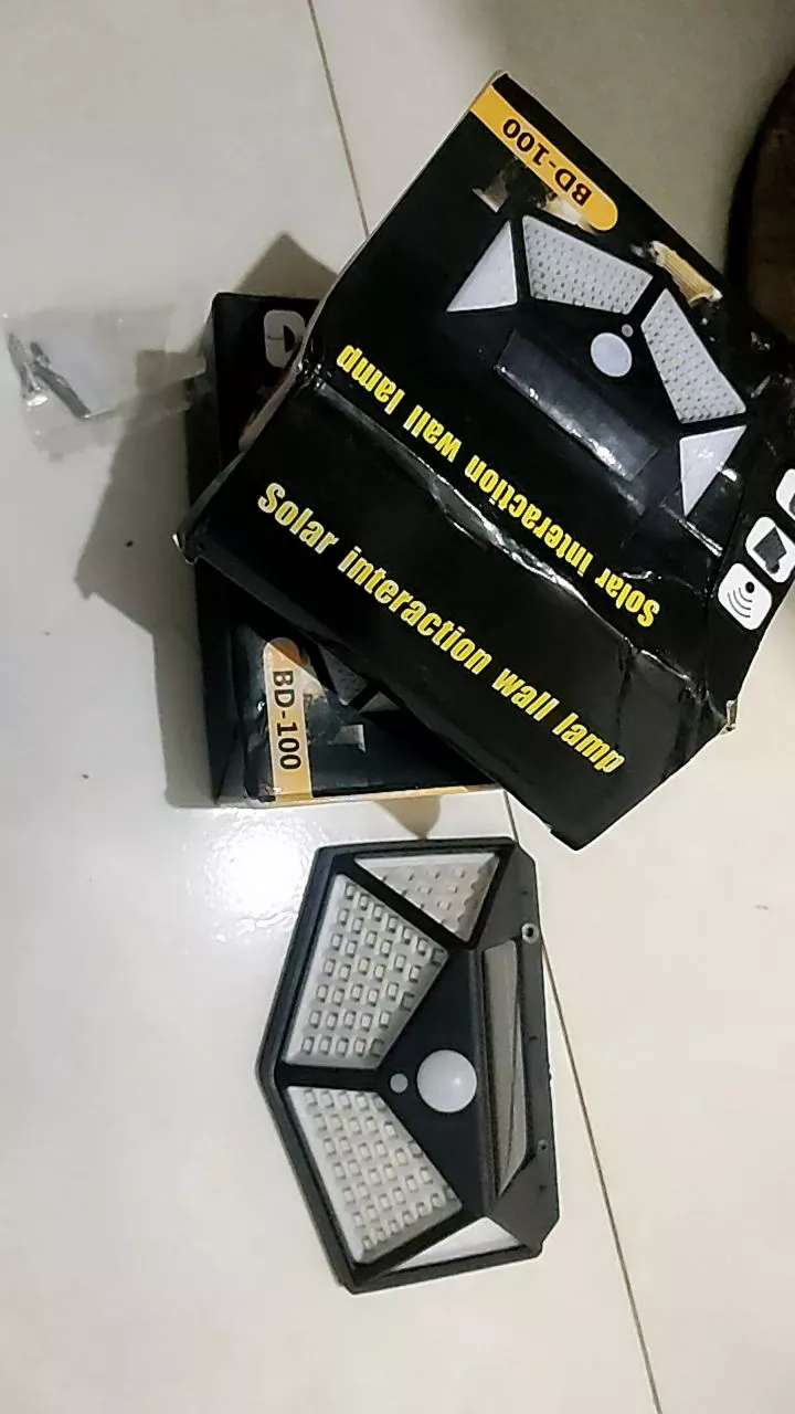 Refletor Solar para Jardim 100 LEDs Sensor Movimento IP65 Energia Solar IZESECURE BRIGHT photo review