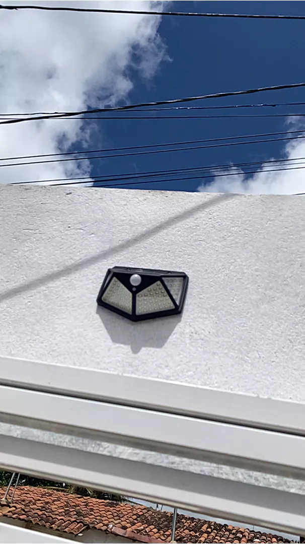 Refletor Solar para Jardim 100 LEDs Sensor Movimento IP65 Energia Solar IZESECURE BRIGHT photo review