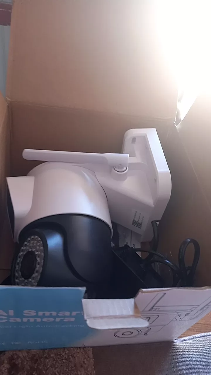 Câmera Dome IP Wireless PTZ Dupla Lente Detecção Humana IA Visão Noturna IZESECURE GUARD photo review