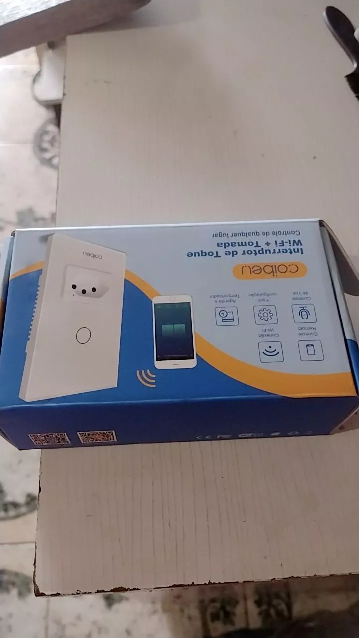 Tomada Inteligente Wi-Fi Painel de Vidro Controle App e Voz IZEGLASS SMART photo review