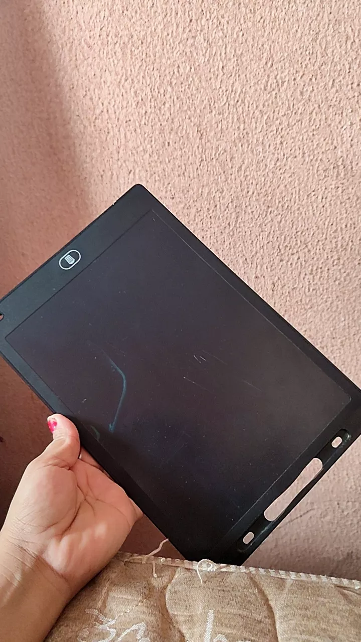 Tablet Infantil Escrita LCD 12 Polegadas Arco-Íris Reciclável IZEMAGIC KIDS photo review