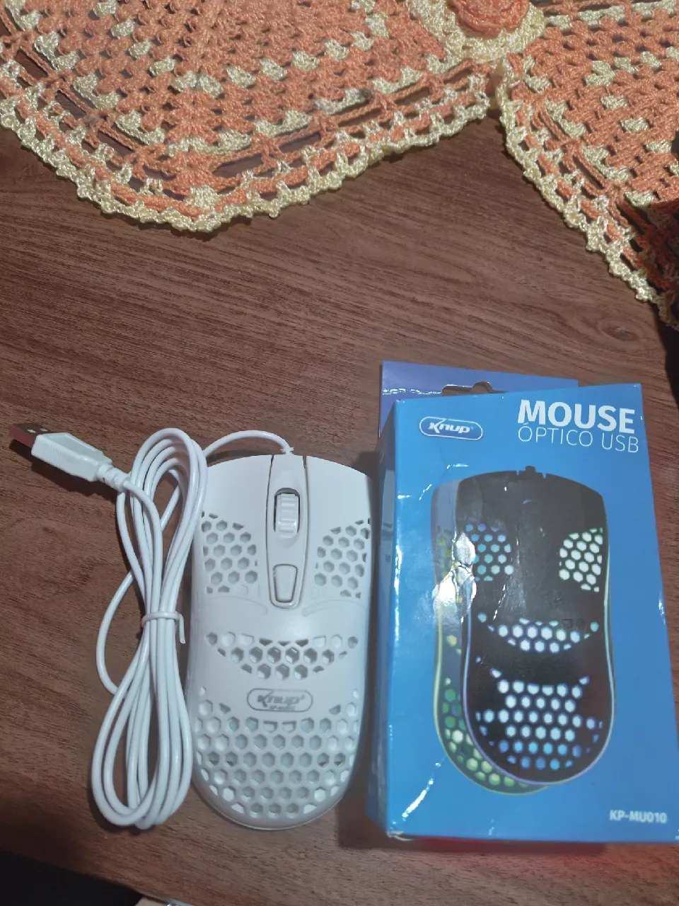 Mouse Gamer Óptico com Fio RGB 1000 DPI Ambidestro IZEBOOST PRO photo review