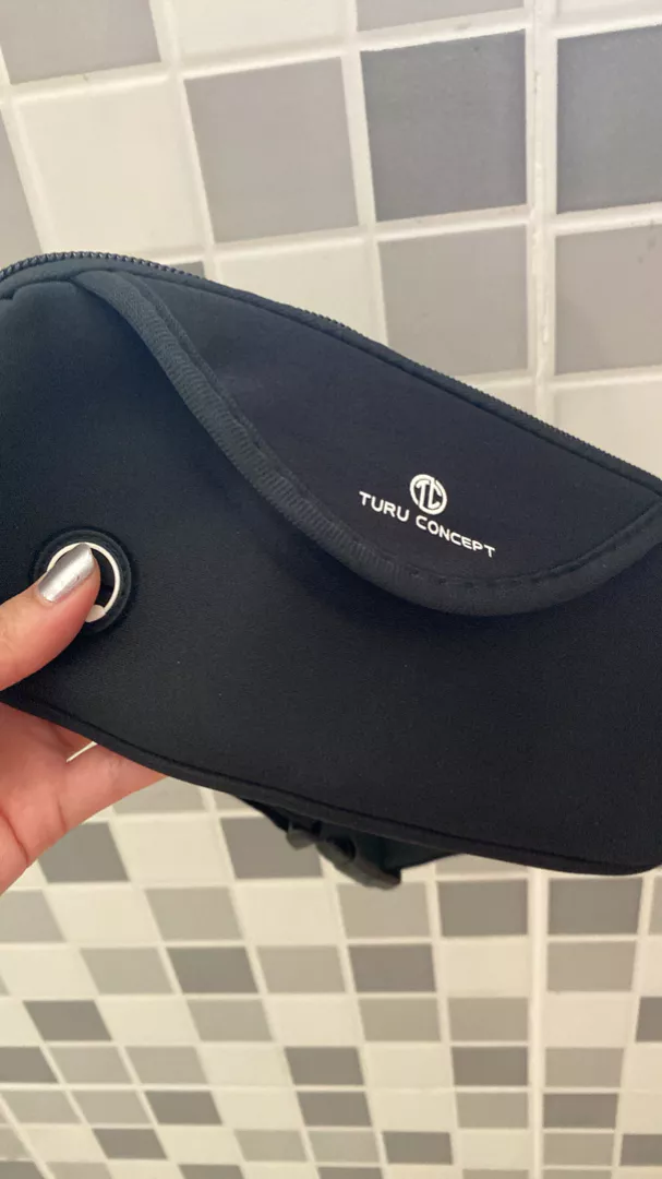 Pochete Esportiva Impermeável Corrida Multi Bolsos IZEACTIVE RUNNER photo review
