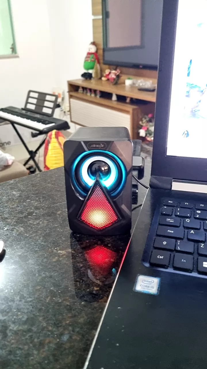 Caixa de Som RGB LED Som Estéreo Compacta USB Multimídia IZEFLASH SOUND photo review