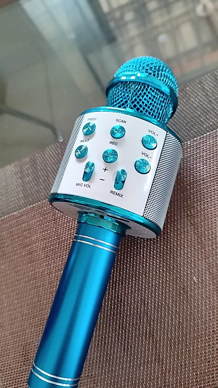 Microfone Bluetooth Karaokê Sem Fio WS-858, Gravação e Função Selfie IZESOUND STAR photo review
