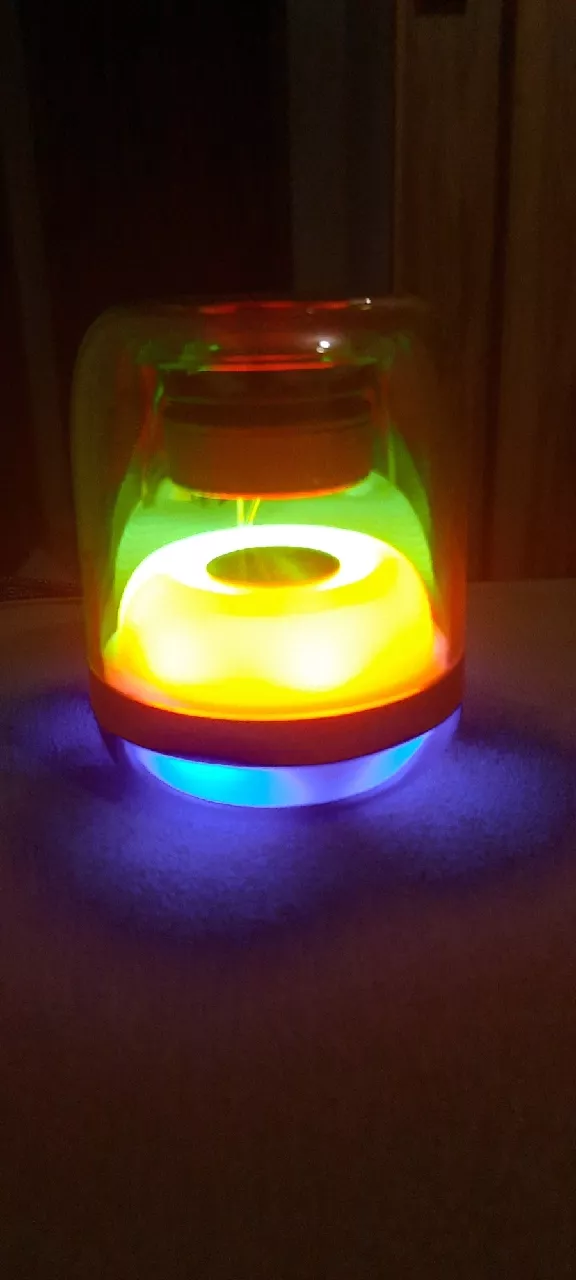 Caixa de Som Bluetooth Portátil 10W Prova d'Água RGB 32GB Bateria 1200mAh IZESOUND GLOW photo review