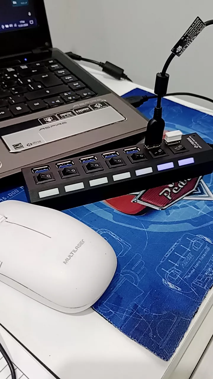 Hub USB 2.0 7 Portas LED Alta Velocidade Botão IZEHUB PRO CONNECT photo review