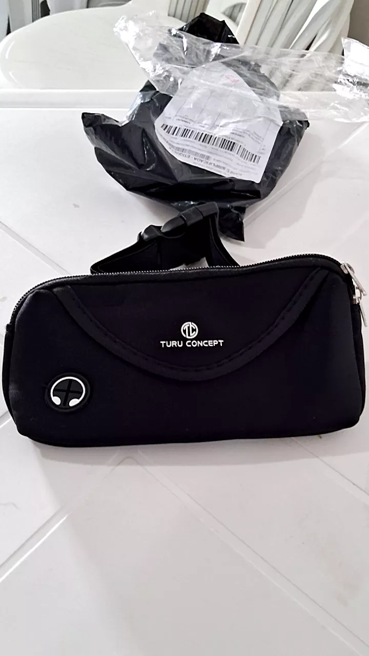 Pochete Esportiva Impermeável Corrida Multi Bolsos IZEACTIVE RUNNER photo review