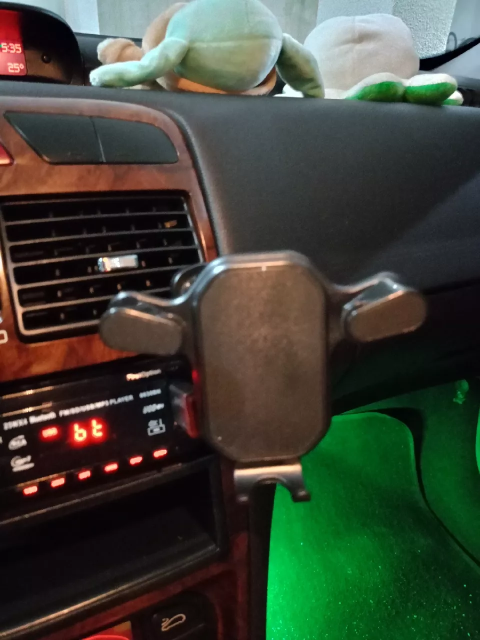 Suporte Veicular Celular 360° Giratório Universal Para Saída de Ar Preto IZEGRIP FLEX photo review