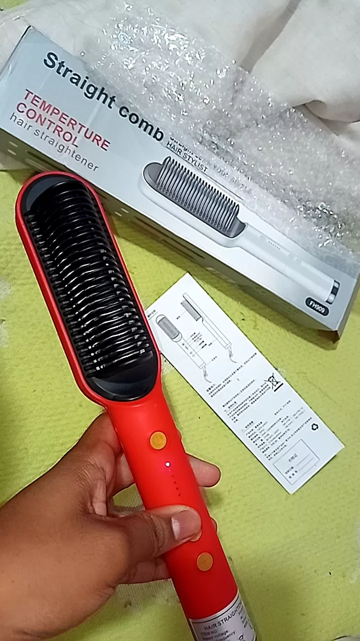Escova Alisadora de Cabelos Bivolt 3 em 1, Multiplacas Cerâmica, 5 Níveis de Temperatura - IZESLEEK BRUSH photo review