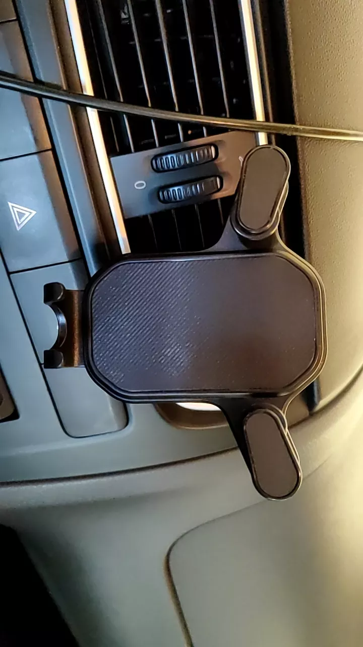Suporte Veicular Celular 360° Giratório Universal Para Saída de Ar Preto IZEGRIP FLEX photo review