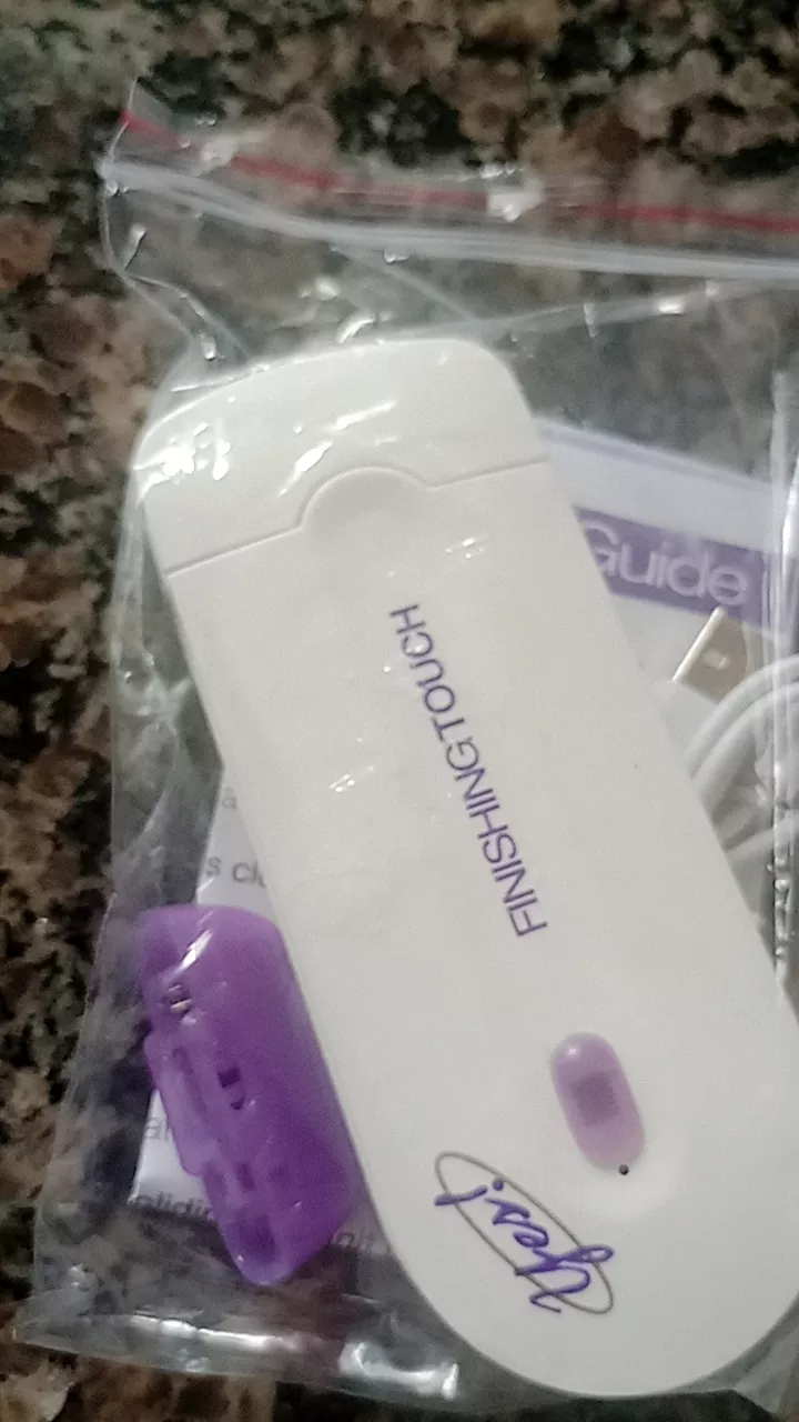 Depilador Recarregável Facial Corporal Bivolt Sem Dor IZEGLAM TOUCH photo review