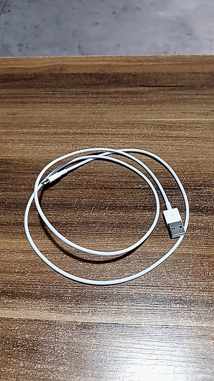 Cabo USB Lightning para iPhone 1m/2m Branco, Carregamento Rápido, Compatível iPad/iPod IZEFAST SYNC photo review