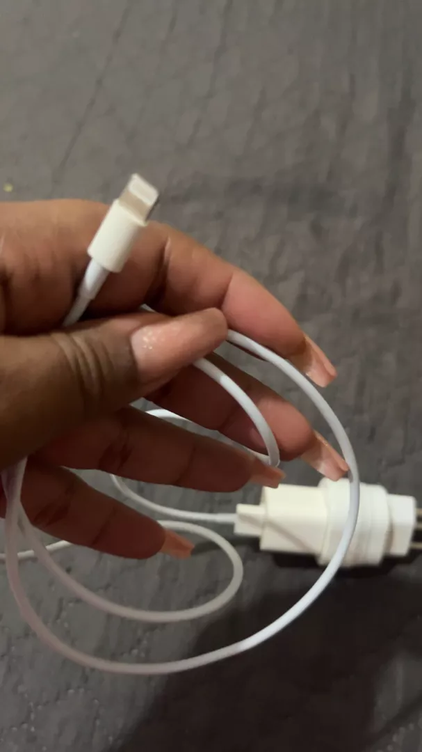 Cabo USB Lightning para iPhone 1m/2m Branco, Carregamento Rápido, Compatível iPad/iPod IZEFAST SYNC photo review