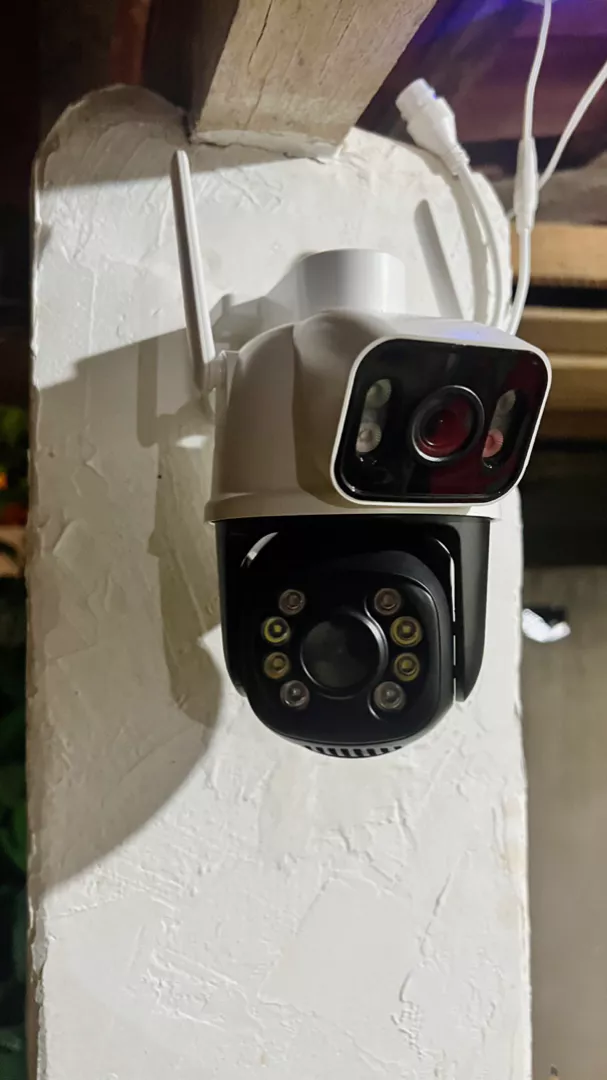 Câmera Dome IP Wireless PTZ Dupla Lente Detecção Humana IA Visão Noturna IZESECURE GUARD photo review