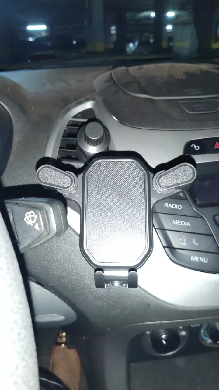 Suporte Veicular Celular 360° Giratório Universal Para Saída de Ar Preto IZEGRIP FLEX photo review