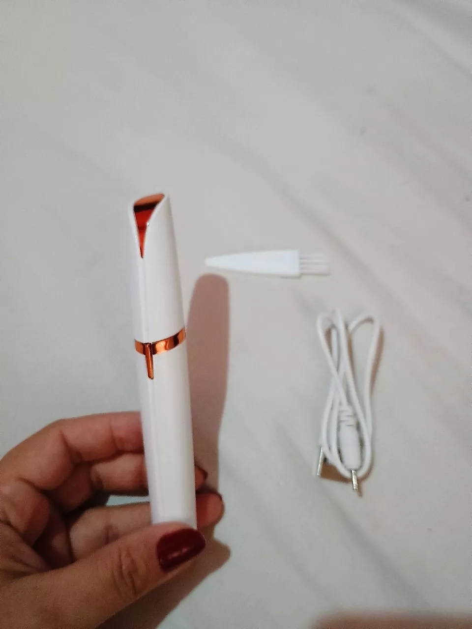 Depilador Portátil Facial Sobrancelha USB Recarregável LED IZEGLAM TOUCH photo review
