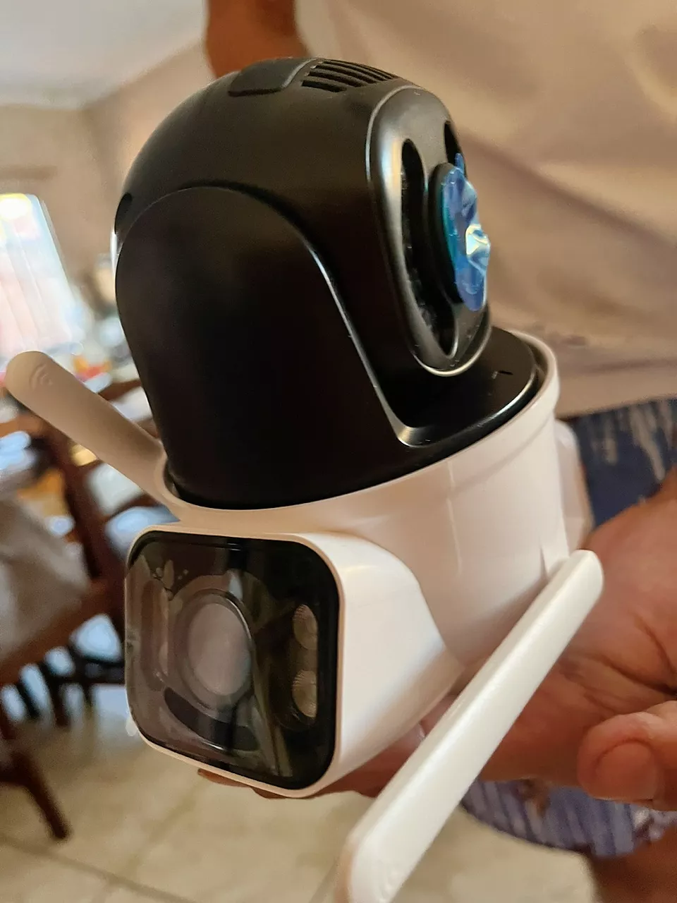 Câmera Dome IP Wireless PTZ Dupla Lente Detecção Humana IA Visão Noturna IZESECURE GUARD photo review