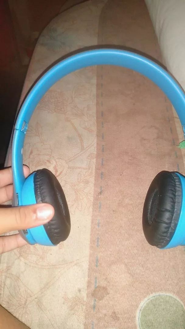 Fone de Ouvido Sem Fio Bluetooth 5.0 Redução de Ruído Comfort IZEWAVE PRO photo review