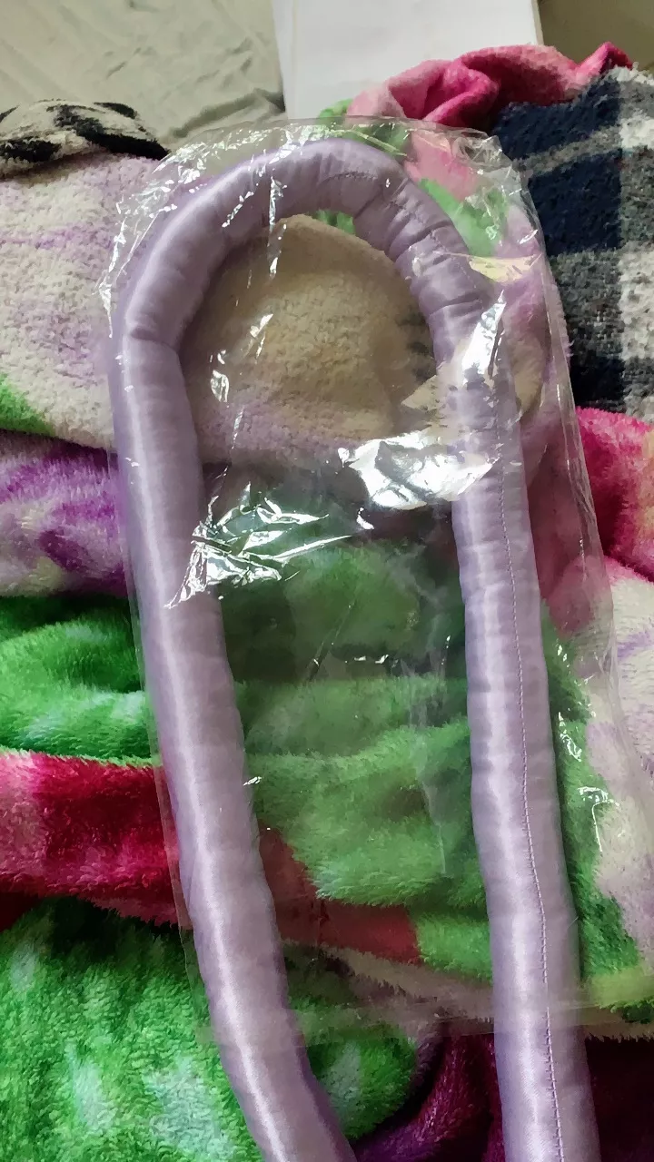 Modelador de Cachos Sem Calor Cetim, Ondulado, Antifrizz IZEWAVES SOFT photo review