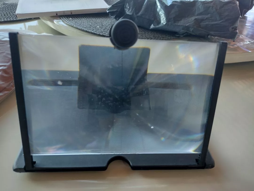 Ampliador de Tela 3D para Celular 10 Polegadas Portátil Protege Olhos IZEVIEW COMFORT photo review